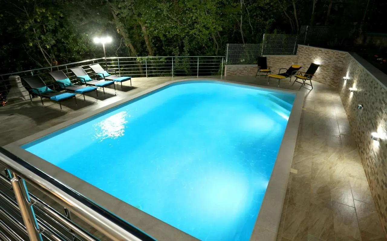 Villa Dragi With Pool, Sauna, & Whirlpool Opatija Apartment